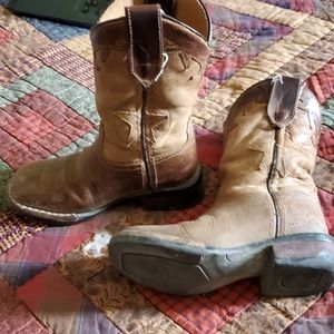 Boys cowboy boots